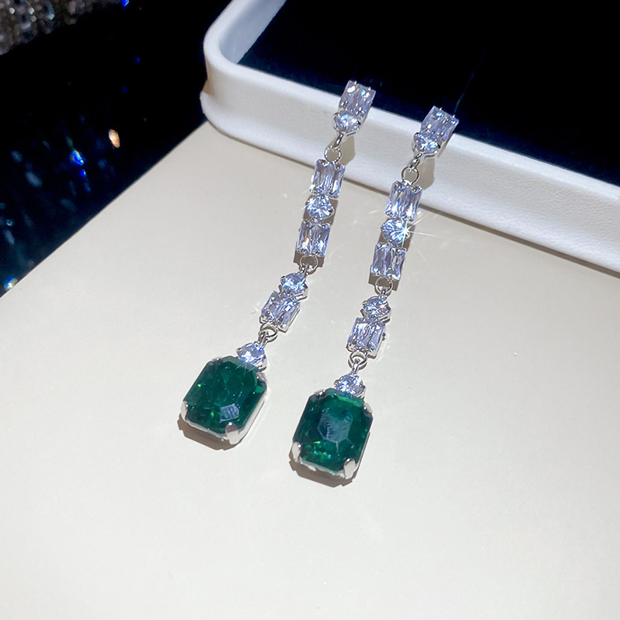 ต่างหูทรงสี่เหลี่ยมสีเขียวประด - Women'S Green Formal Wear บทวิจารณ์และราคา